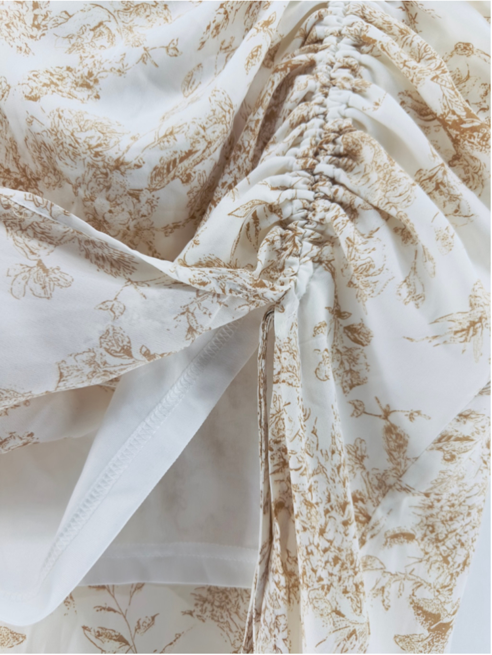NWT BooHoo TOILE White & Brown SEXY Floral Ruched PORCELAIN CINCH Skirt WOMENS 6 - Picture 5 of 7